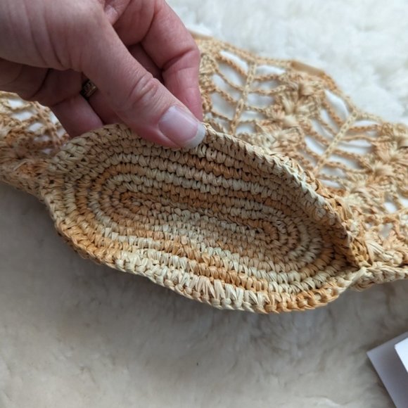 Sensi studio seashell woven crochet clutch NEW - Picture 6 of 13